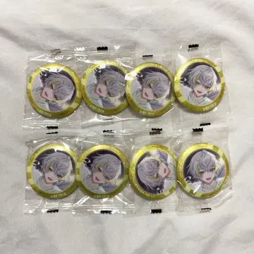 18TRIP 화이트 빛 코팅 캡슐 캔뱃지