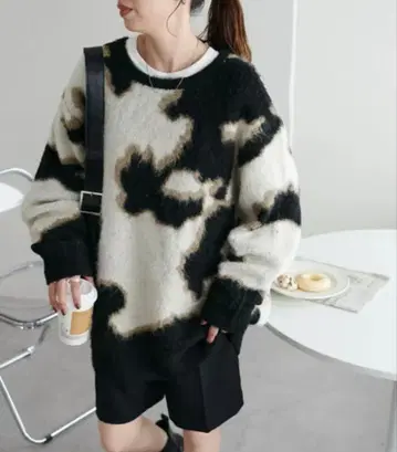 새상품 Discoat 애니멀 무늬 샤기 니트 상의 니트