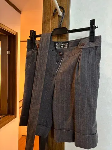 JAMES COVELLO 스트라이프 숏팬츠 그레이 사이즈 1