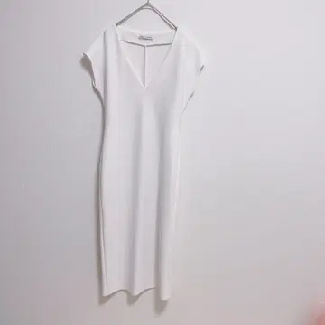 ZARA 자라 원피스 화이트 슬리브리스 M 롱 원피스