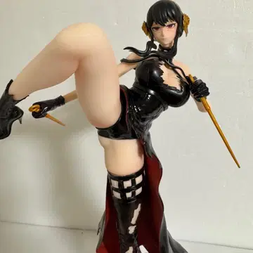 스파이 패밀리 요르 포저 피규어 1/6 스케일