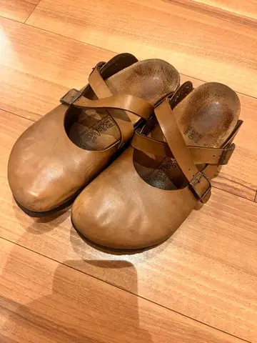 빌키 샌들 브라운 24 사이즈