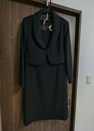 LAORNE 셋업 원피스 포멀 예복 상복 3종 세트