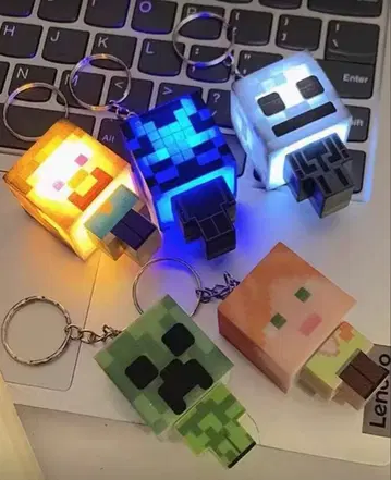 Minecraft LED 키링 스켈레톤 & 스티브