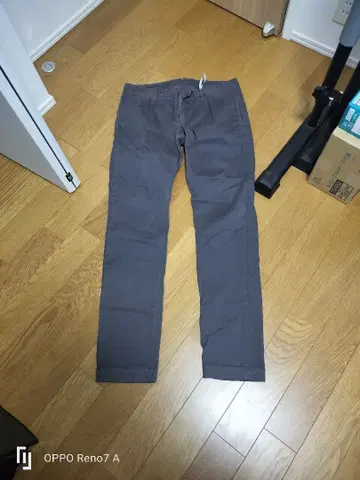 WHITE 그레이 팬츠 34인치