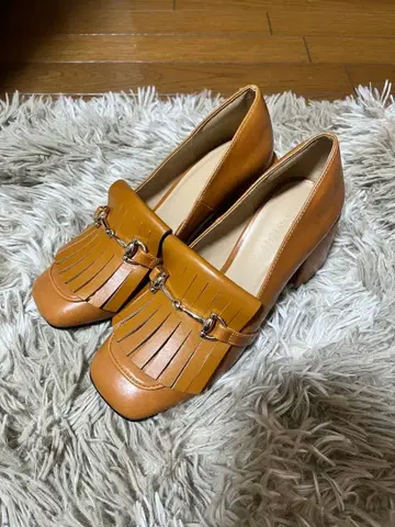 moussy 힐 로퍼 태슬 포함 브라운 S 사이즈