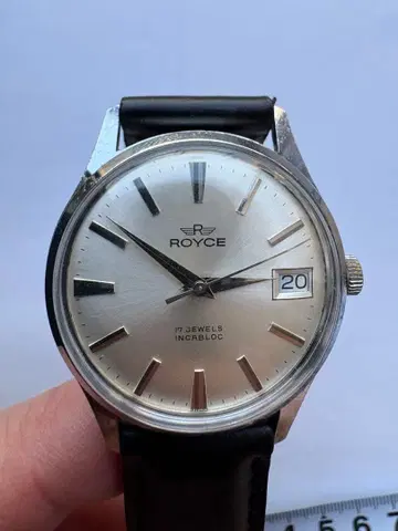 스위스산 ROYCE 수동 와인딩 시계 빈티지