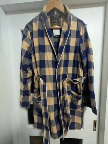 ALDIES 체크 무늬 로브 M 사이즈