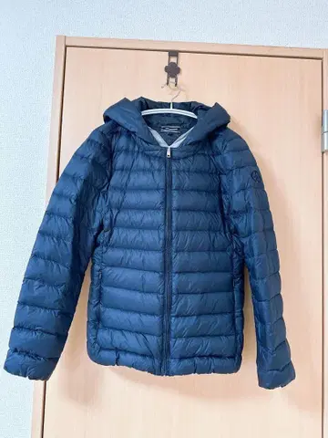 TOMMY HILFIGER 경량 다운