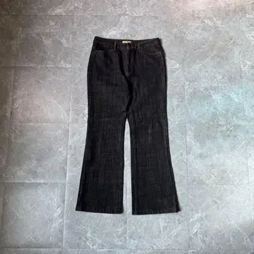 블랙 데님 와이드 팬츠 플레어 실루엣 크롭 기장