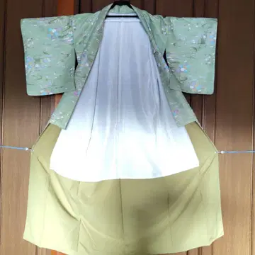 꽃무늬 연한 그린 컬러 호몬기 츠케사게