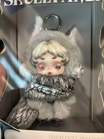 POP MART 스컬 팬더 SKULLPANDA x XG