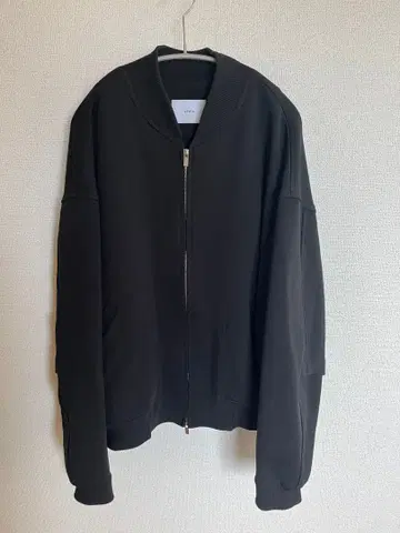 stein Divide Sleeve Knit Zip Jacket