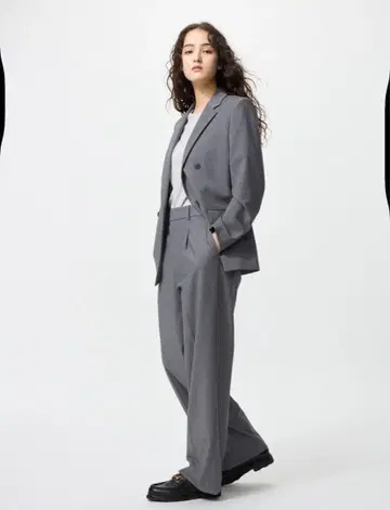 새상품 UNIQLO 턱 와이드 팬츠 그레이