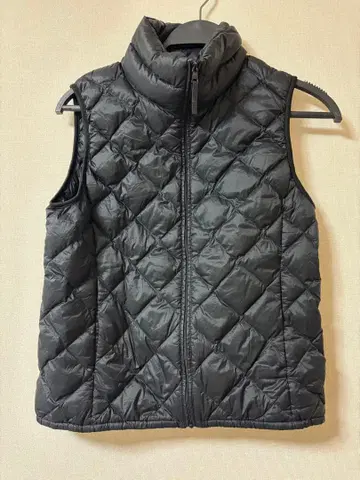 UNIQLO 울트라 라이트 다운 베스트 S