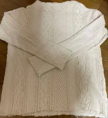 R JUBILEE 케이블 무늬 풀오버