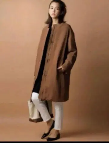 유니클로 하이브리드 다운 코쿤 코트