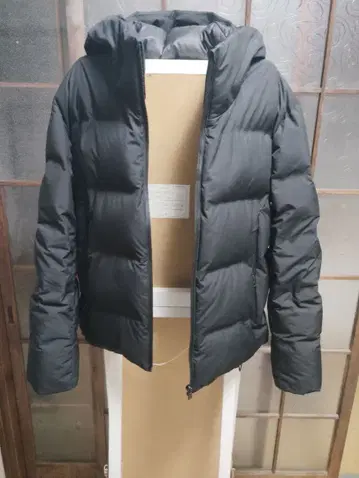 UNIQLO 후드 부착 다운 자켓 S 블랙