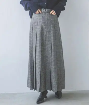 지나시스 벨트 달린 라메 체크 롱 스커트 새상품