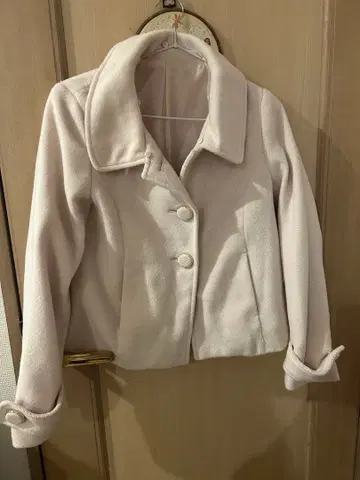 C.D.S. 얇은 핑크 버튼 달린 자켓