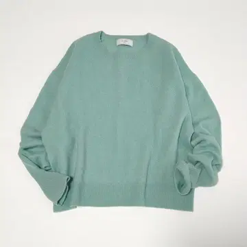 슬로브 이에나 캐시미어 100 크루넥 니트 루즈핏