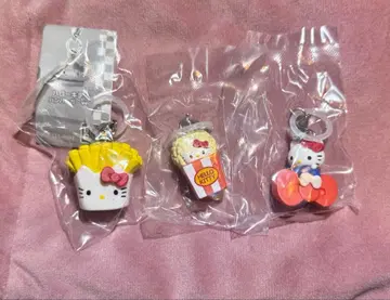 헬로키티 아메리칸 디자인 메지루시 액세서리