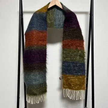 MANTAS EZCARAY 맨타스에스카레이 울 머플러