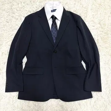 새상품급 유니클로 감동 자켓 2024년제 테일러드 자켓 네이비