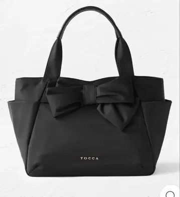 새상품급 TOCCA KNOT IN HEART NYLONTOTE M