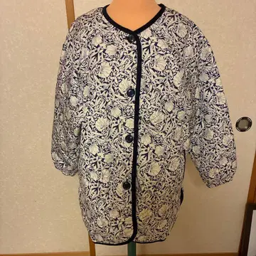 [와코루] 따뜻함, V&A 퀼트 스모크, 네이비, 새상품, 미사용.