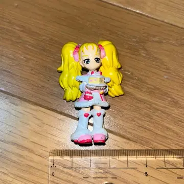 빛의 전사 프리큐어 샤이니 루미나스 쿠죠 히카리 피규어 키링