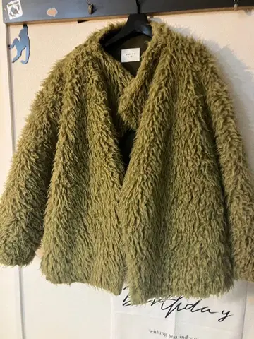 AMERI 보아 자켓 올리브 그린