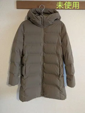 유니클로 심리스 다운 숏코트 여성용 L 브라운