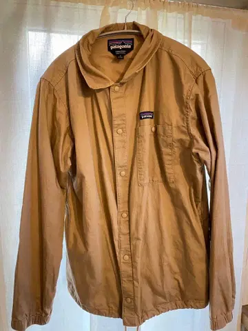 patagonia 베이지 버튼업 셔츠 S