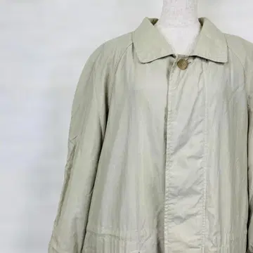 D'URBAN 베이지 나일론 자켓