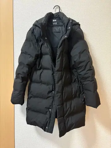 유니클로 심리스 다운 코트