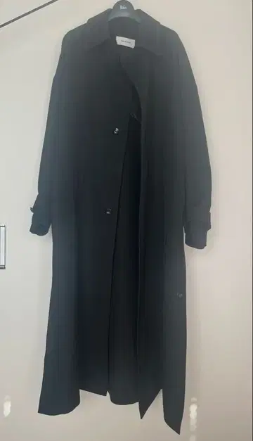 RERACS 블랙 발라칼라 코트