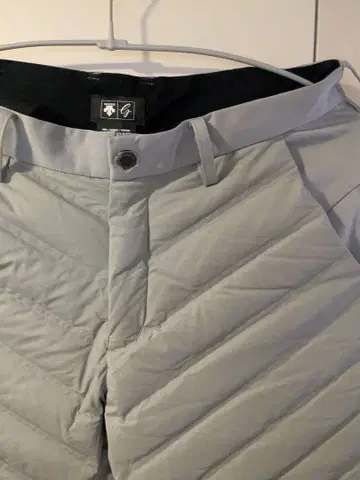 DESCENTE 방한 퀼팅 팬츠 남성 의류 85/O 사이즈