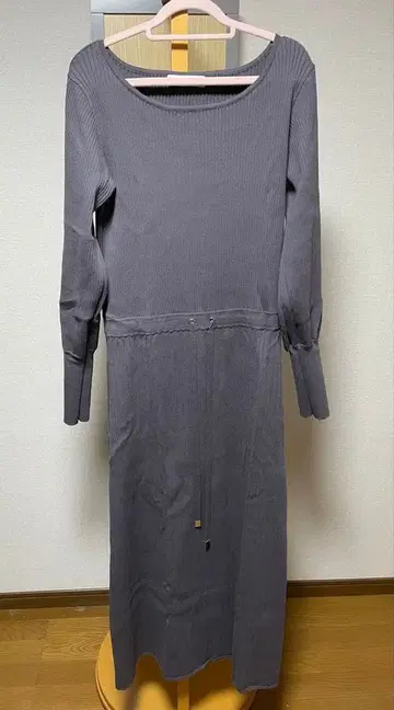 nano 아이보리 긴팔 니트 원피스