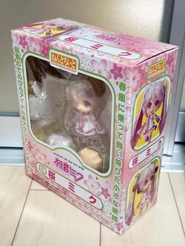 [ 미개봉 ] 넨도로이드 274 벚꽃 미쿠 하츠네 미쿠