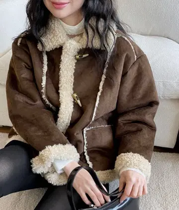 [ 새상품급 ] 브라운 무스탕 코트