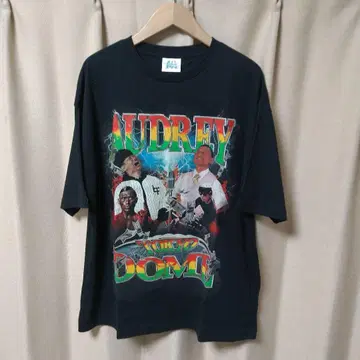 오드리 도쿄돔 T셔츠