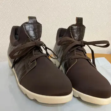 힐즈아베뉴 23cm 힐즈아베뉴 짙은 갈색