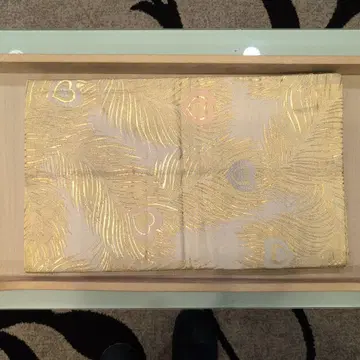 골드 컬러 깃털 무늬 하트 자수 후쿠로 오비