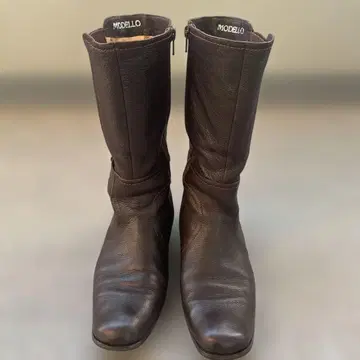 다크 브라운 롱 부츠