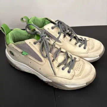 gravis 라이벌 스니커즈 28cm 아이보리/그린/그레이