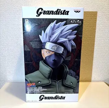 grandista 하타케 카카시 미개봉 새상품