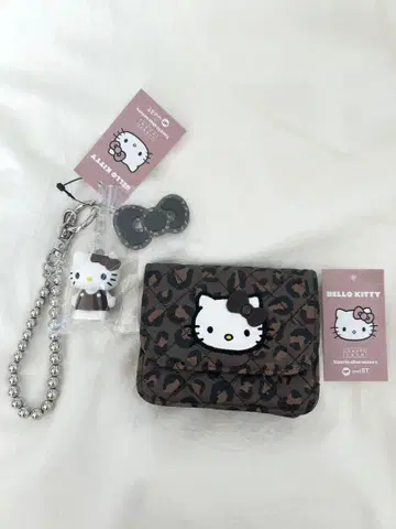 헬로키티 카드 케이스 키 참 키링 세트 레오파드