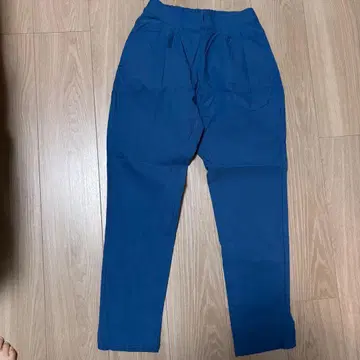 Bou Jeloud M 사이즈 파란색 캐주얼 팬츠