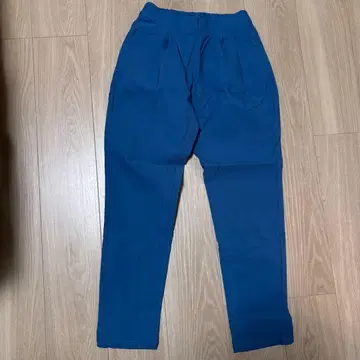 Bou Jeloud M 사이즈 파란색 캐주얼 팬츠